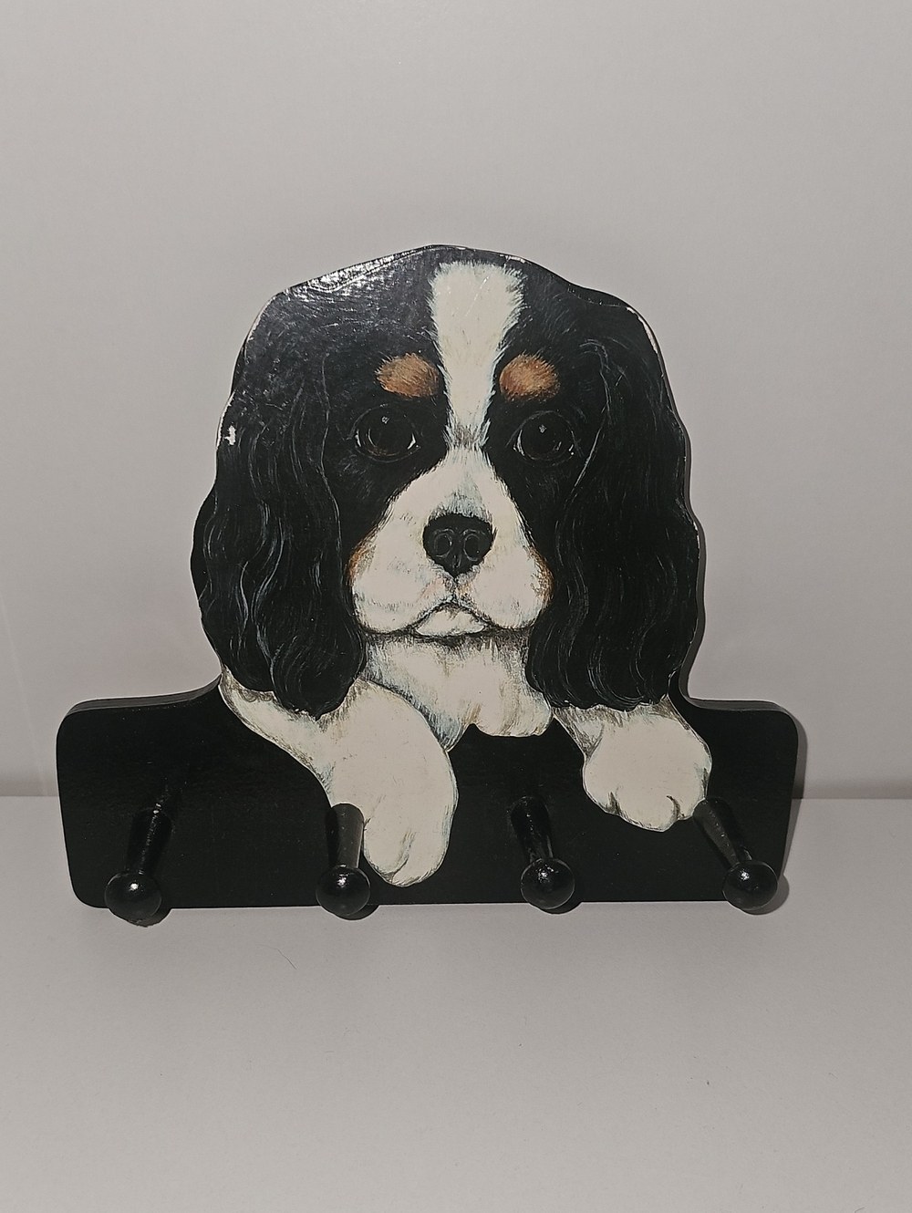 Dog Wall Hook Rack - Black Cavalier King Charles Design Wooden